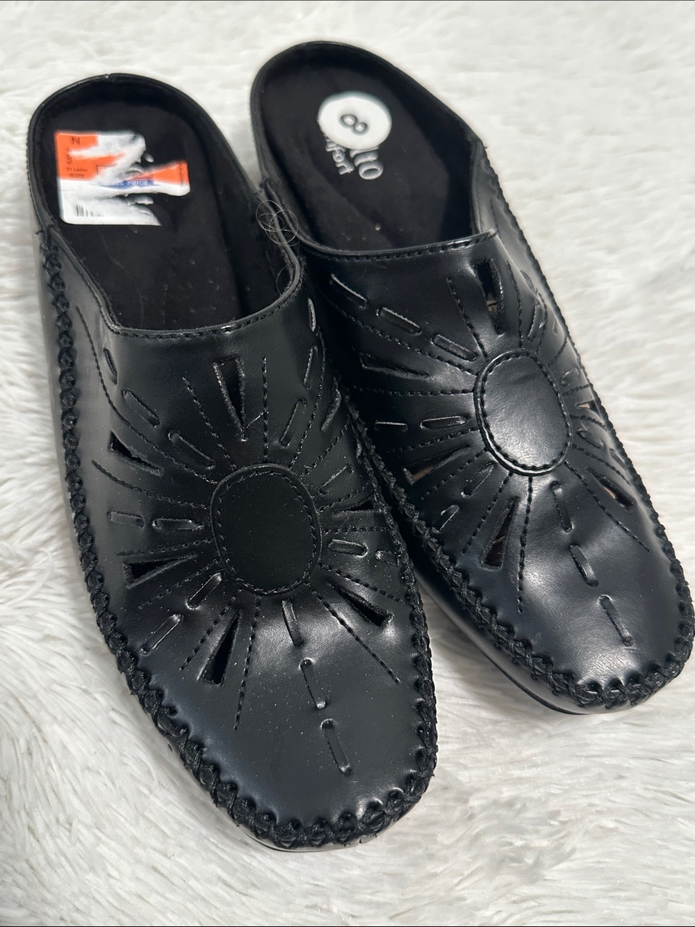 🥕 NWT Rialto Mustang Clog
